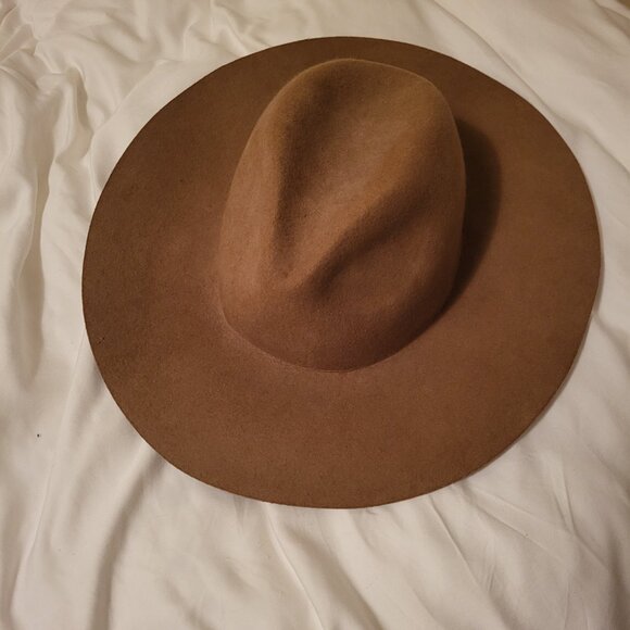 Felt Hat - Picture 4 of 4